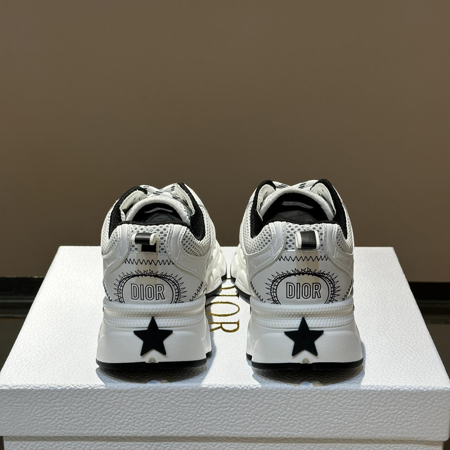 Dior Chrono Sneaker       - 