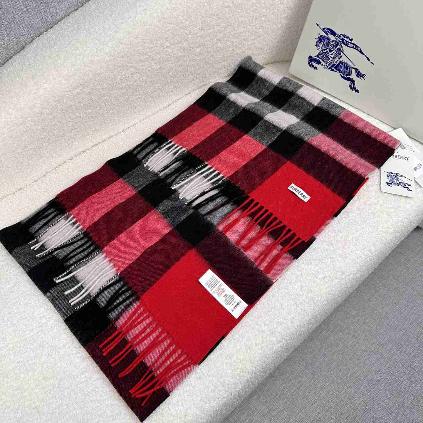 Burberry Scarf   180*40cm - 