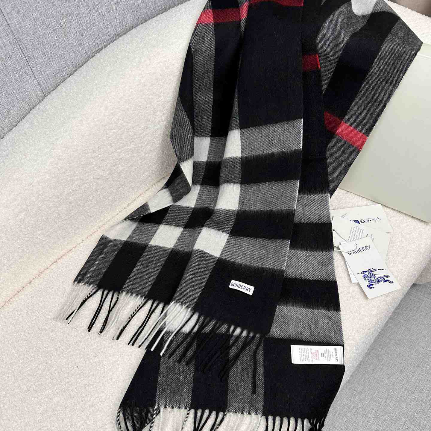 Burberry Scarf   180*40cm - 