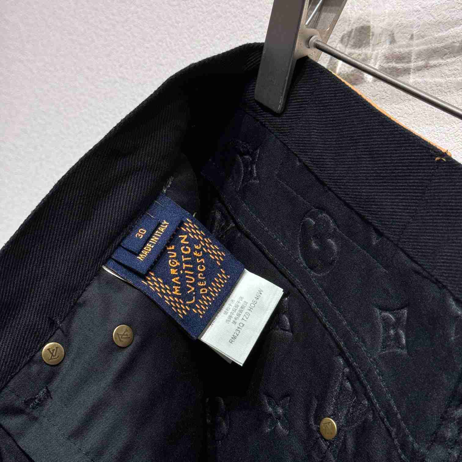 Louis Vuitton Monogram Pants - 