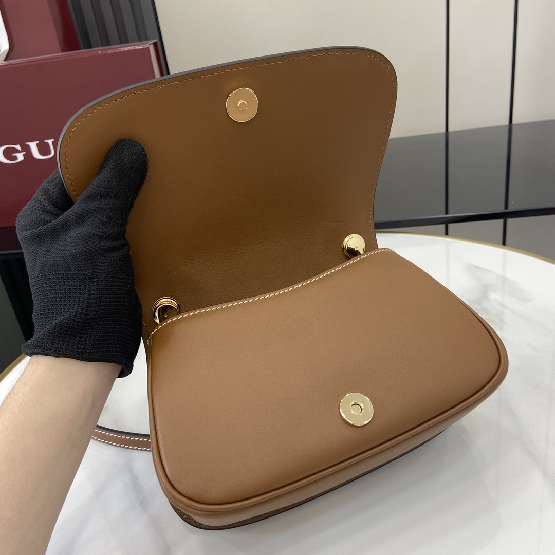 Gucci Blondie Mini Shoulder Bag - 