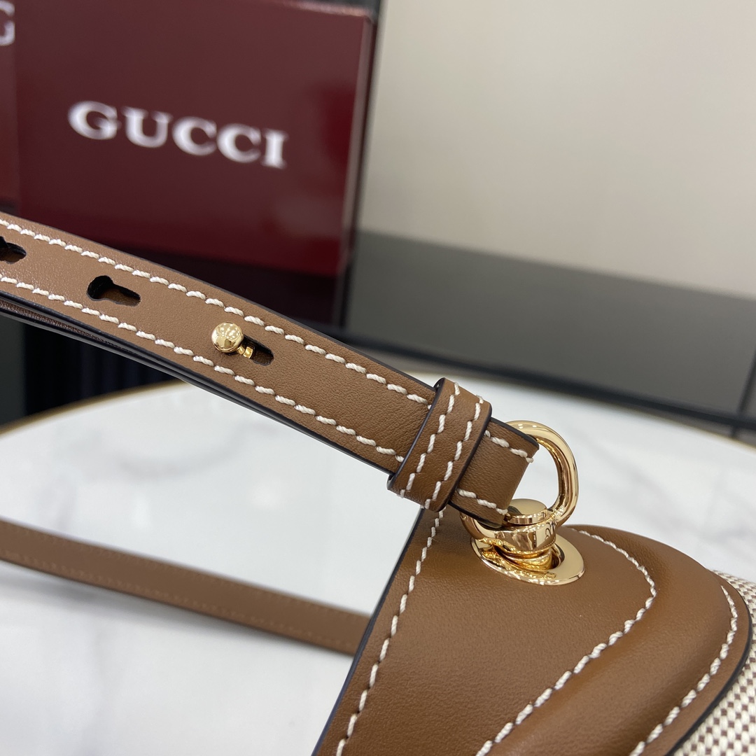 Gucci Blondie Mini Shoulder Bag - 