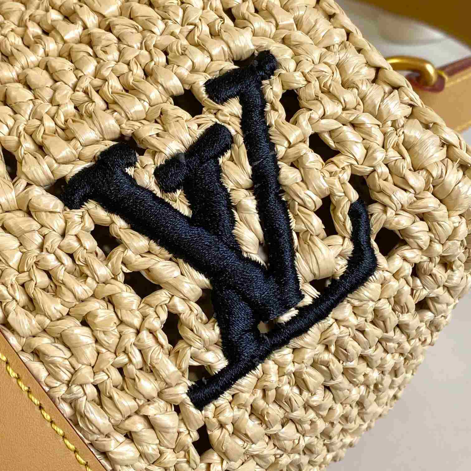 Louis Vuitton Keepall Bandoulière 25  M25010 - 