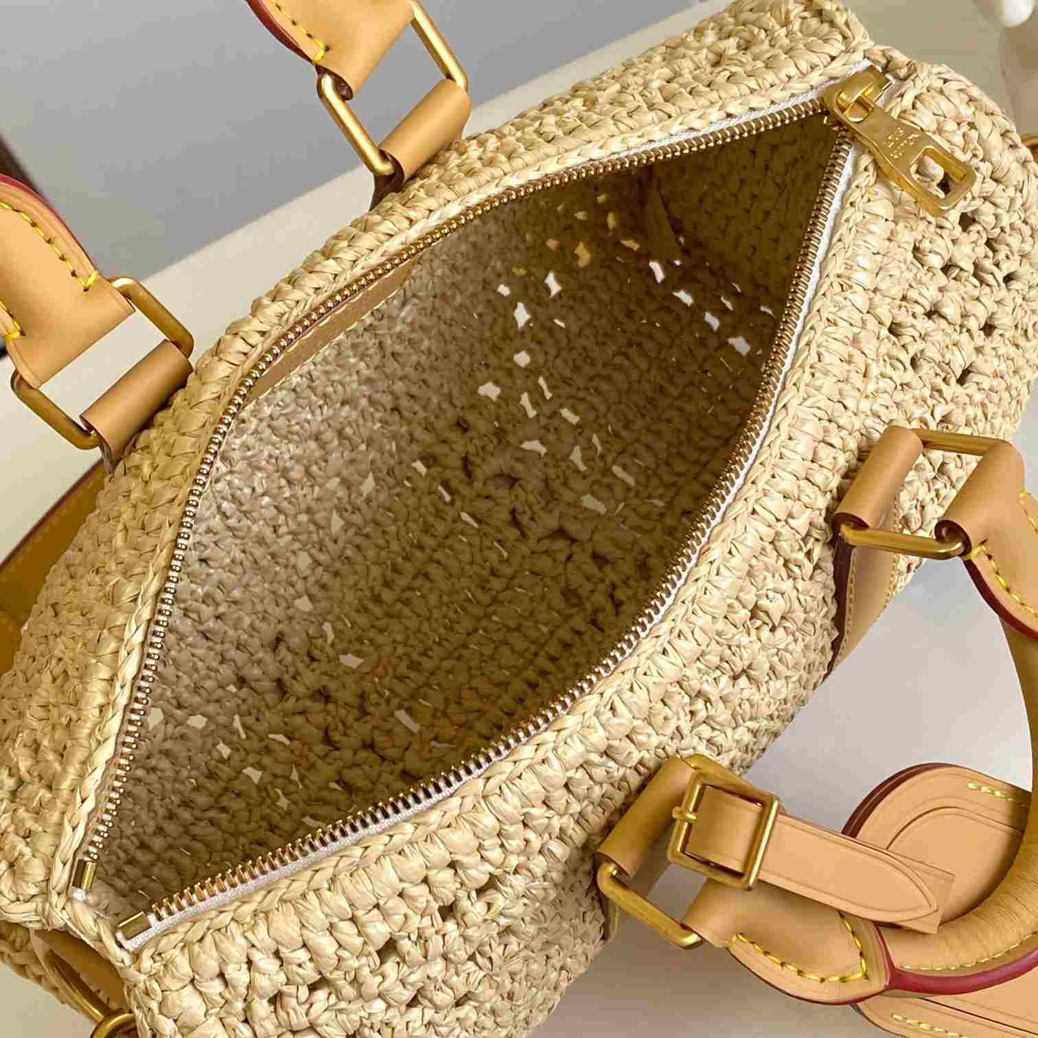 Louis Vuitton Keepall Bandoulière 25  M25010 - 