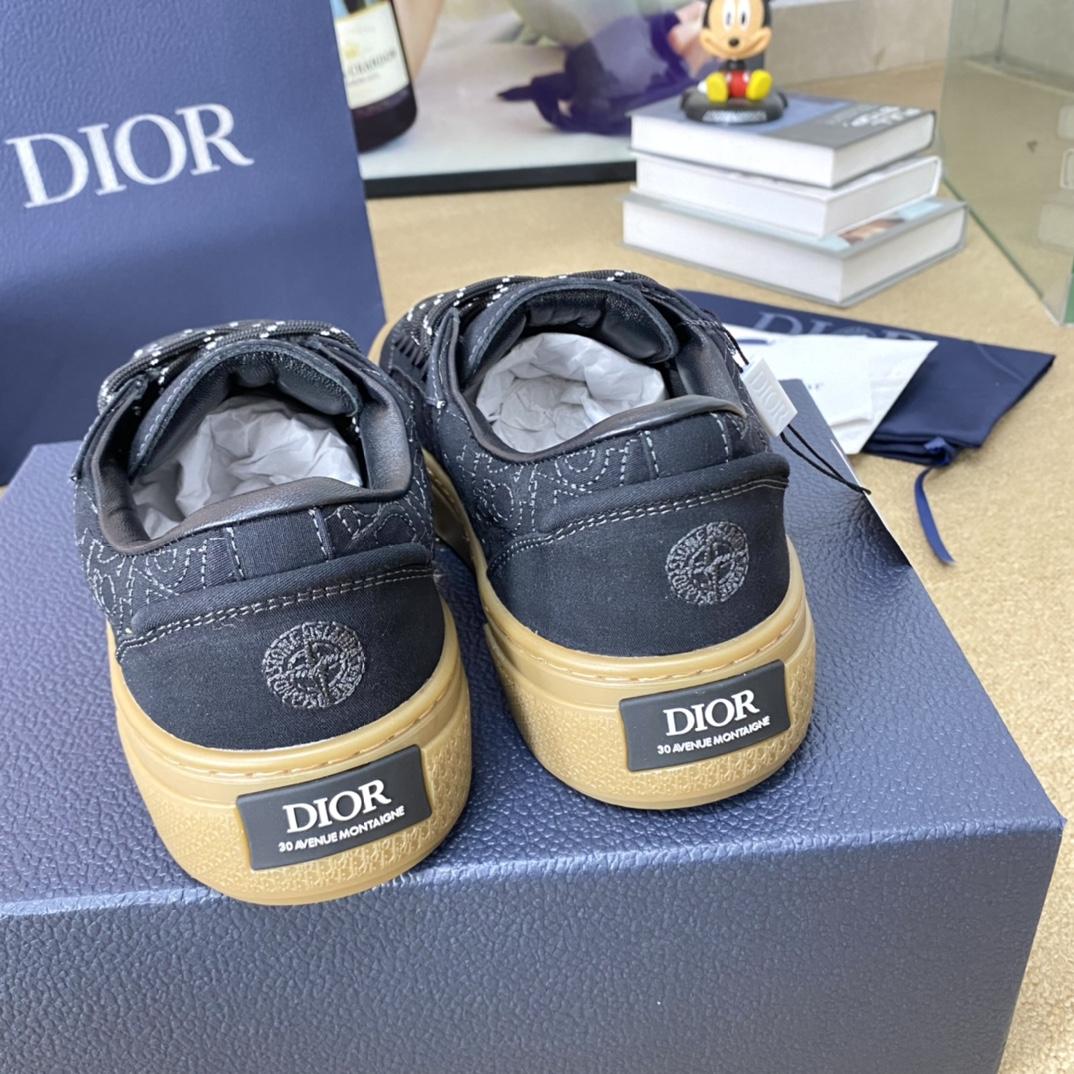 Dior And STONE ISLAND B33 Sneaker   - 