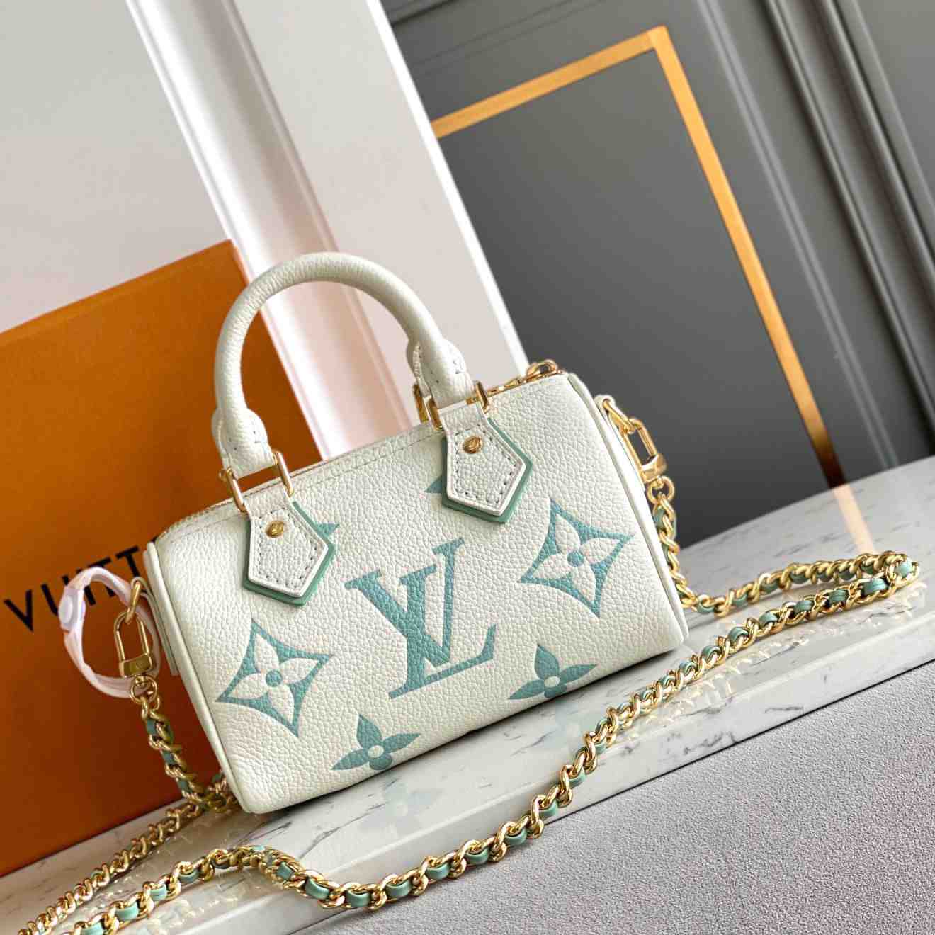 Louis Vuitton Nano Speedy  M24169 - 