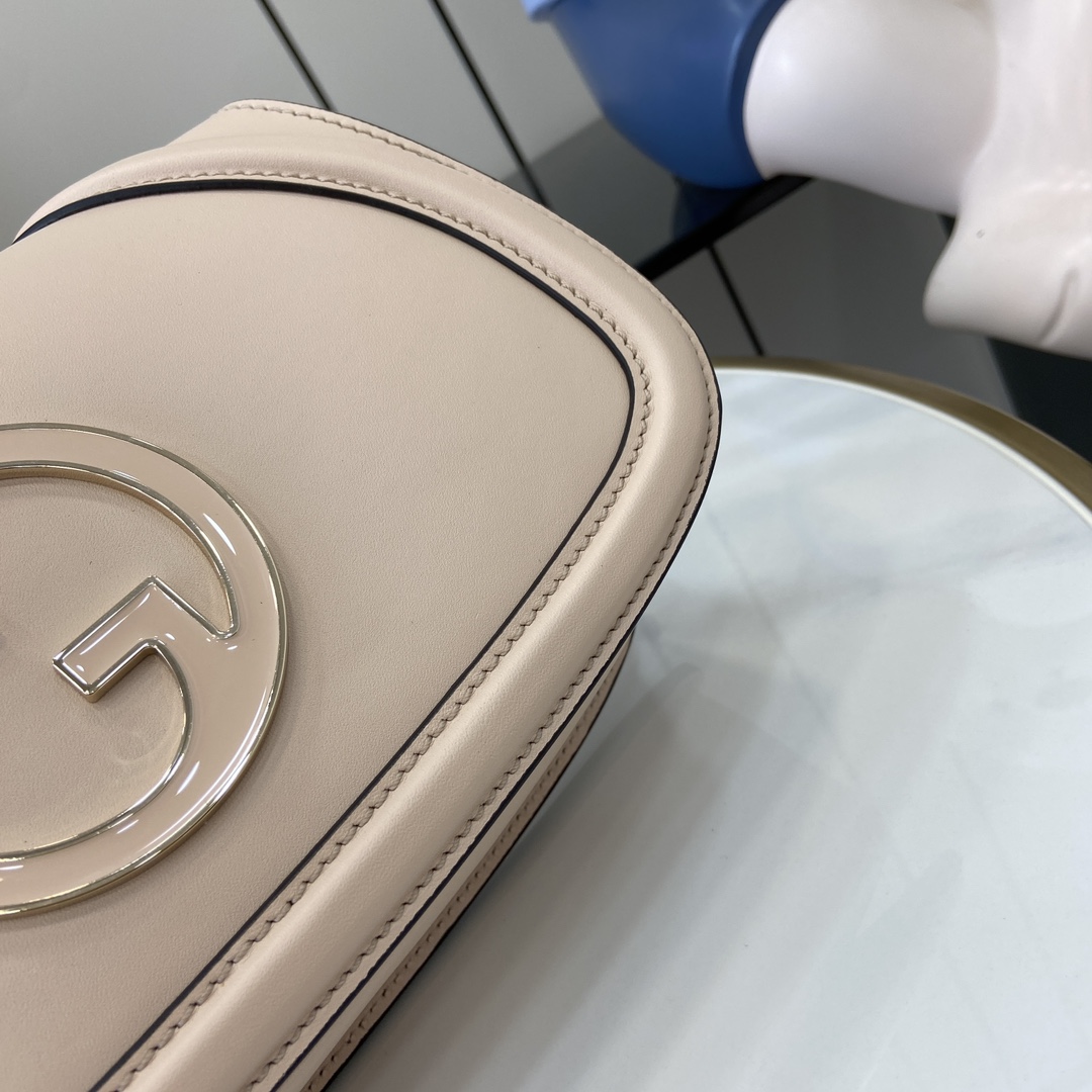 Gucci Blondie Small Shoulder Bag - 