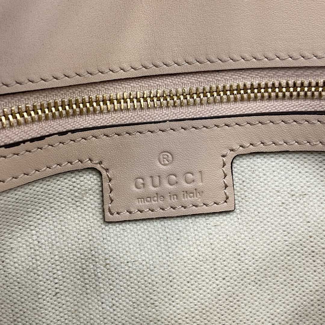 Gucci Blondie Small Shoulder Bag - 