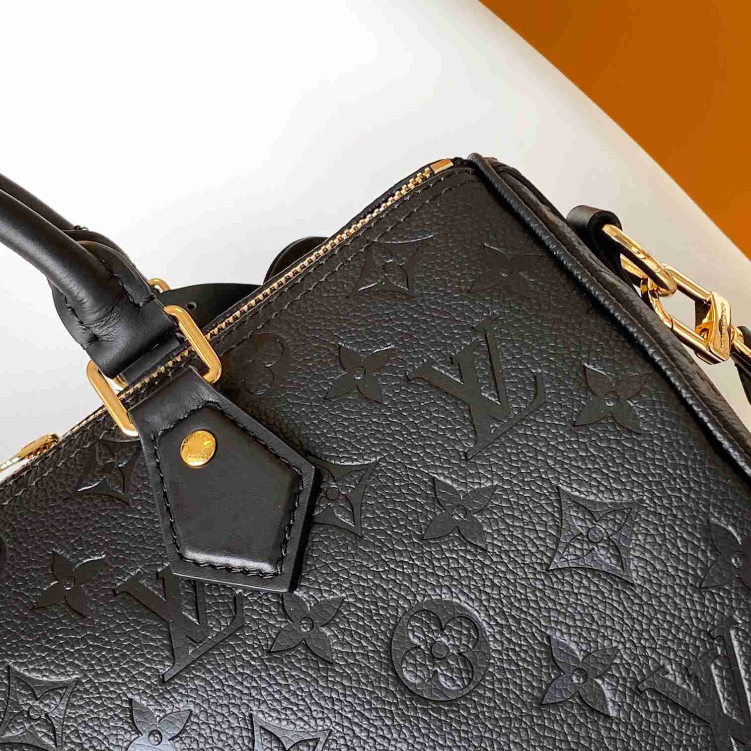 Louis Vuitton Speedy Soft 30  M47186 - 