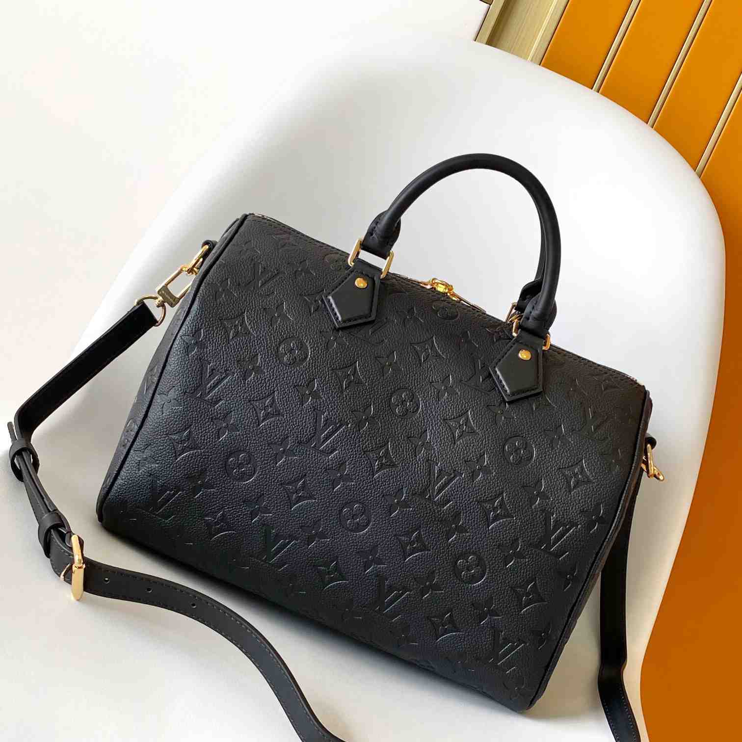 Louis Vuitton Speedy Soft 30  M47186 - 