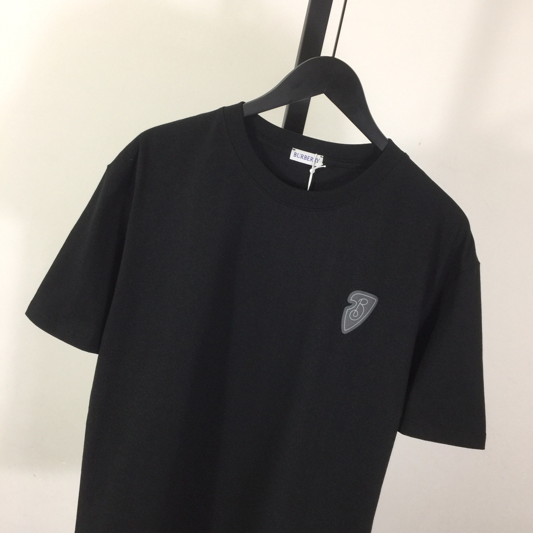 Burberry Cavalier Noir T-shirt - 