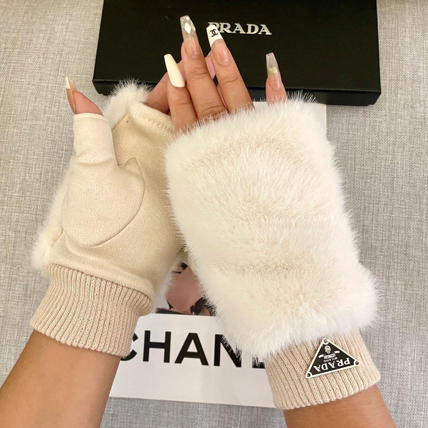 Prada Gloves  - 