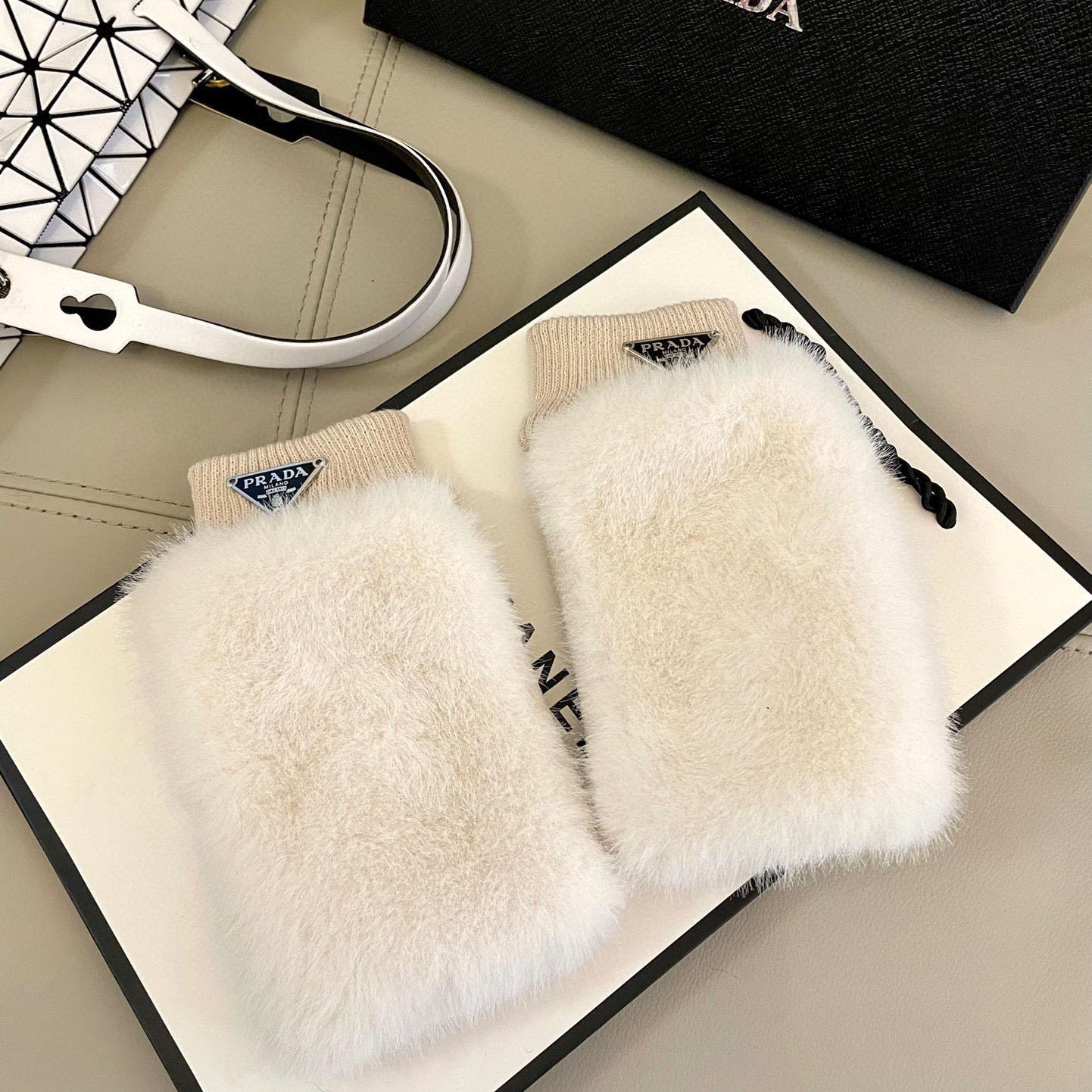 Prada Gloves  - 