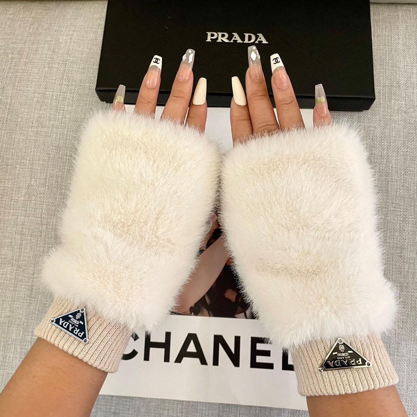 Prada Gloves  - 