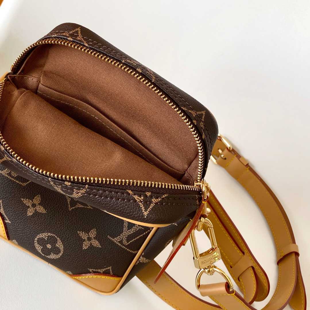 Louis Vuitton Danube   M14106 - DesignerGu