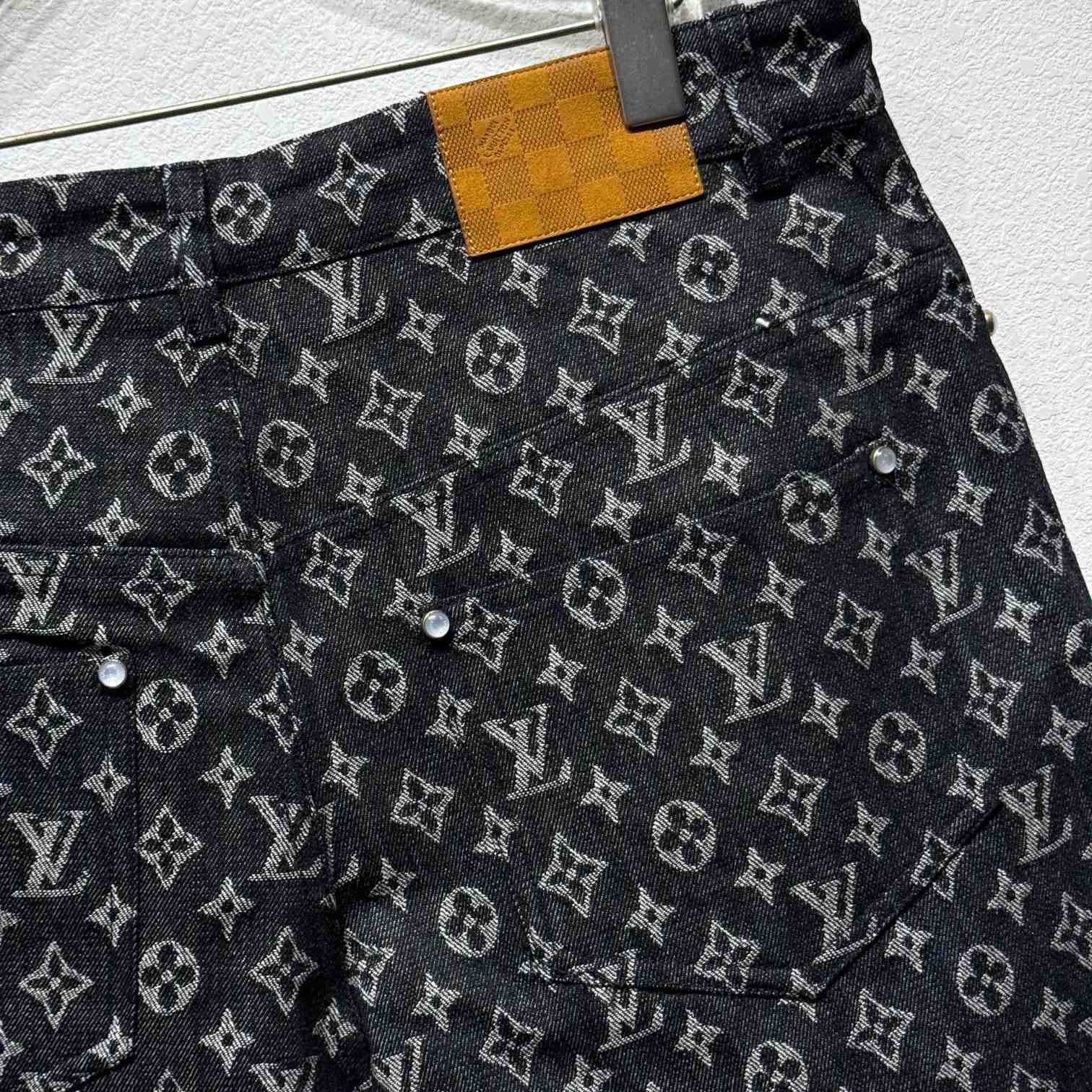 Louis Vuitton Monogram  Shorts - 