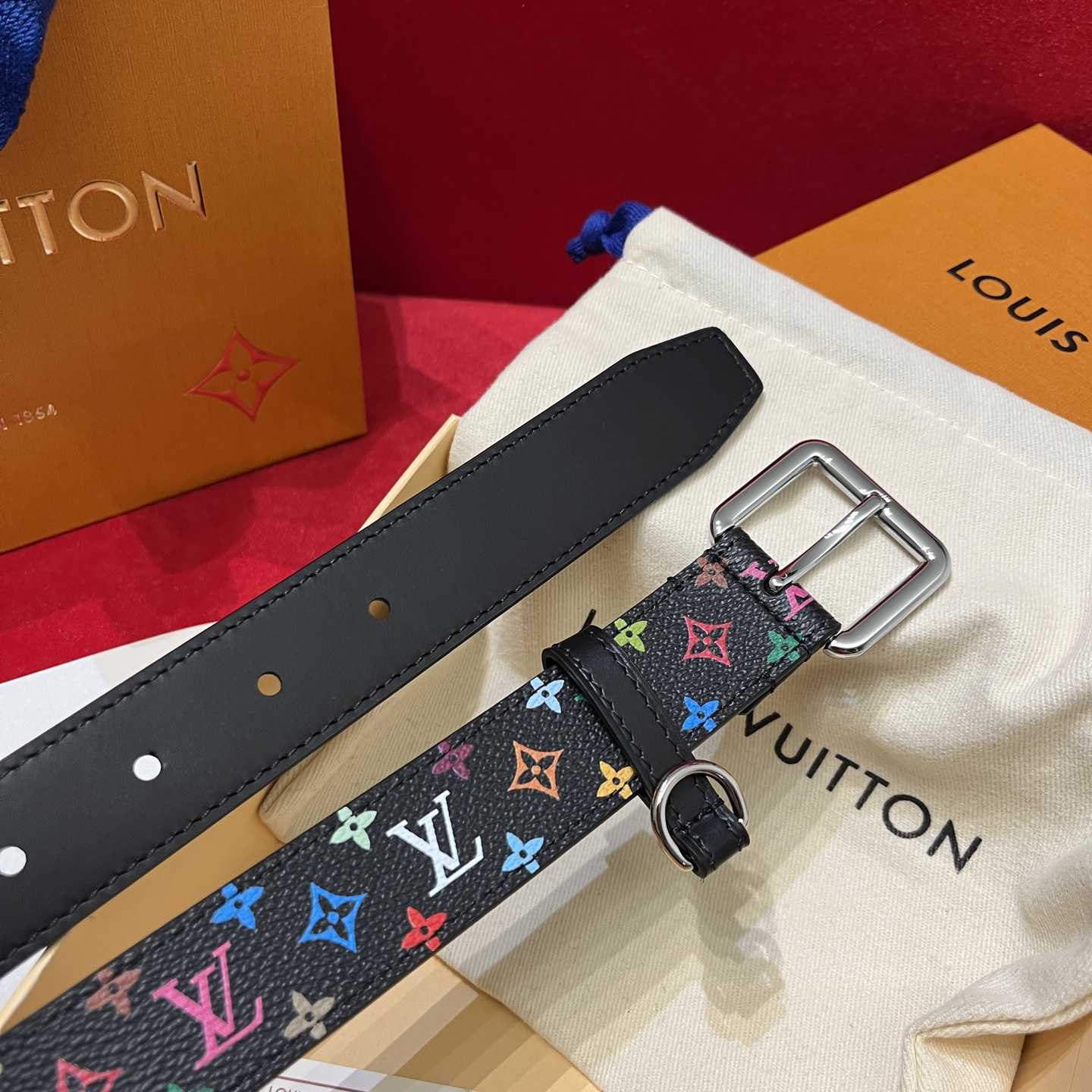 Louis Vuitton LV x TM LV D-Ring 30mm Belt   M8982W - DesignerGu