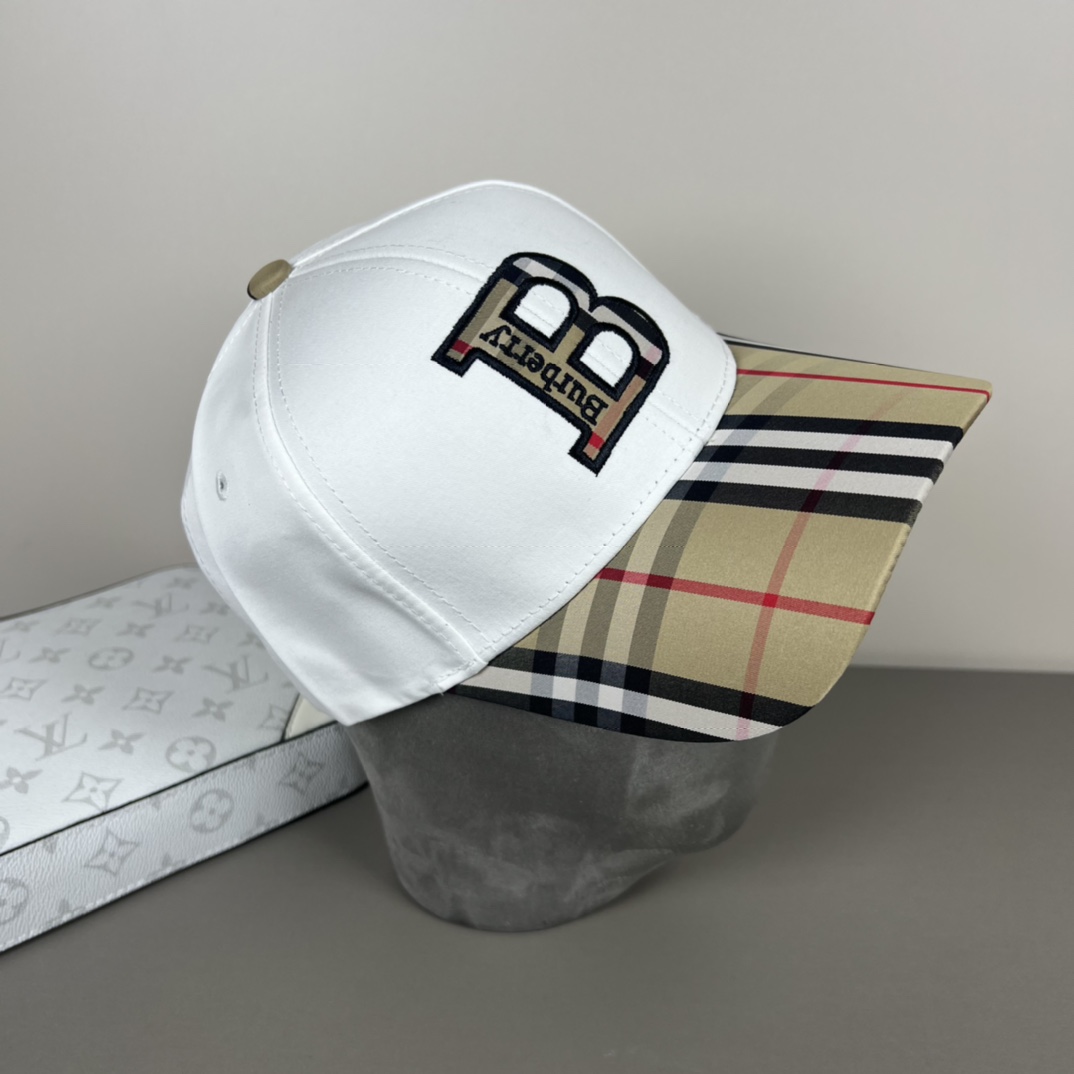Burberry Baseball Cap - DesignerGu