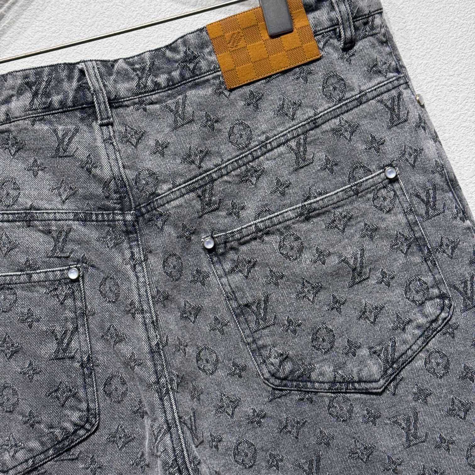 Louis Vuitton Monogram  Shorts - DesignerGu