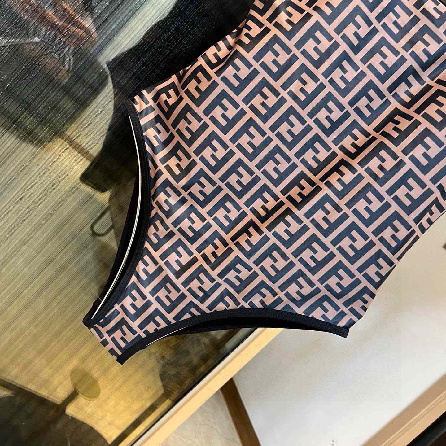 Fendi one-Piece Swimsuit - DesignerGu