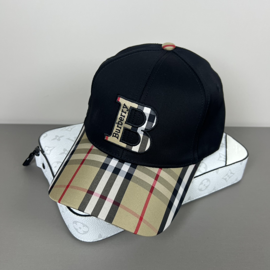 Burberry Baseball Cap - 
