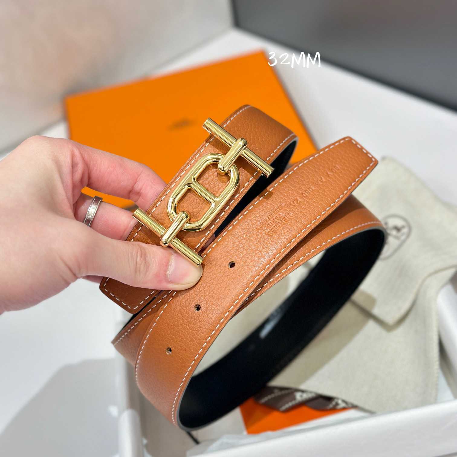 Hermes Ancre Buckle & Reversible Leather Strap 32mm - 