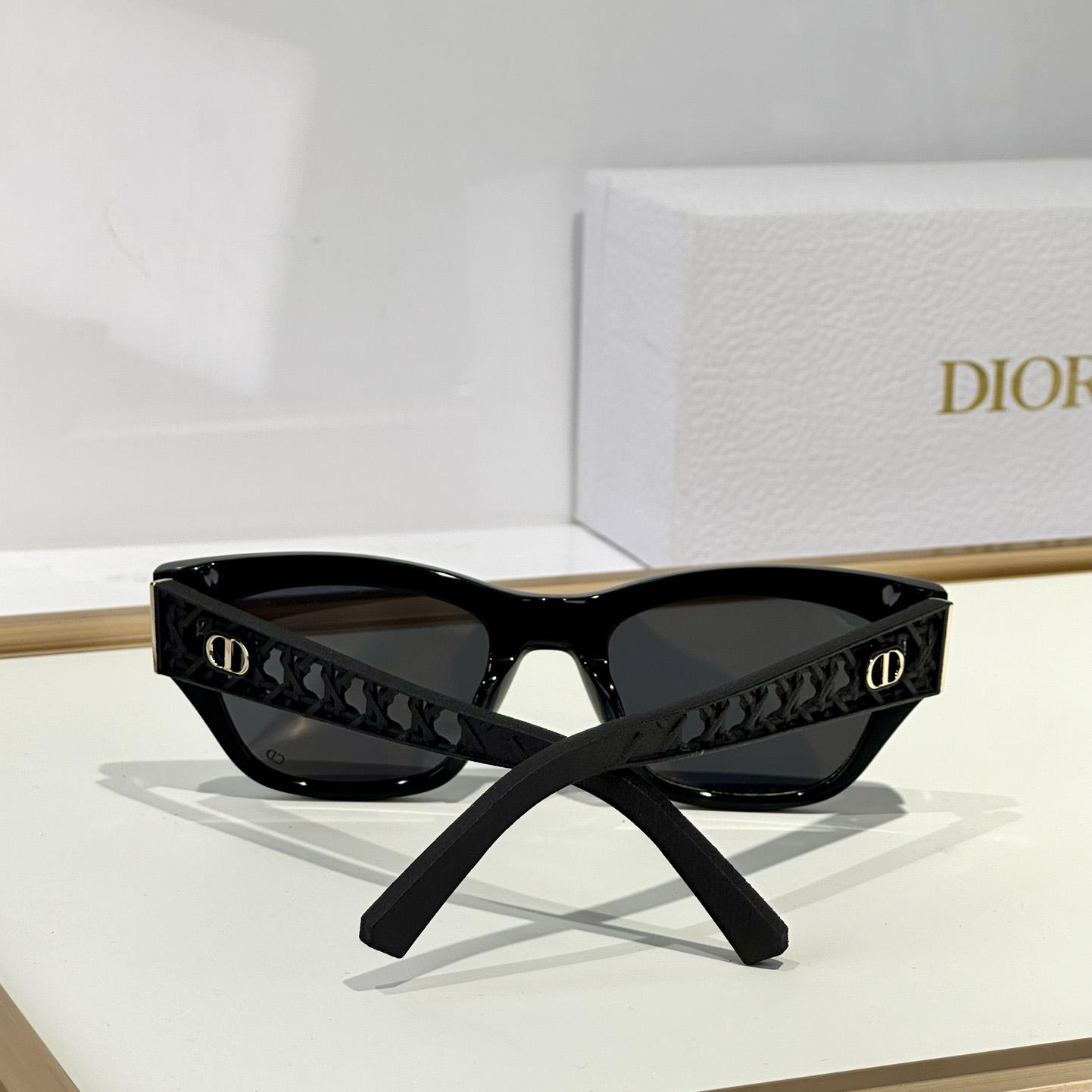 Dior VeryDior S2I Sunglasses - 