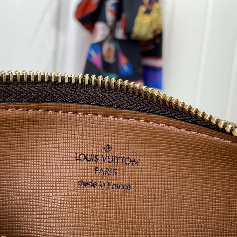 Louis Vuitton Vintage Leather Crossbody Bag   - DesignerGu