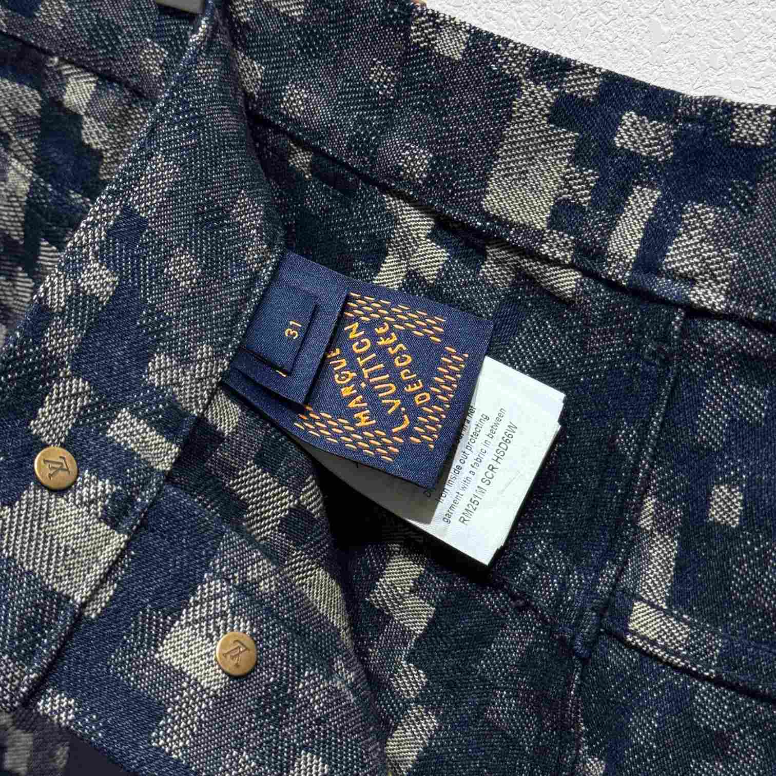 Louis Vuitton Graphic Denim Skate Pants   - 