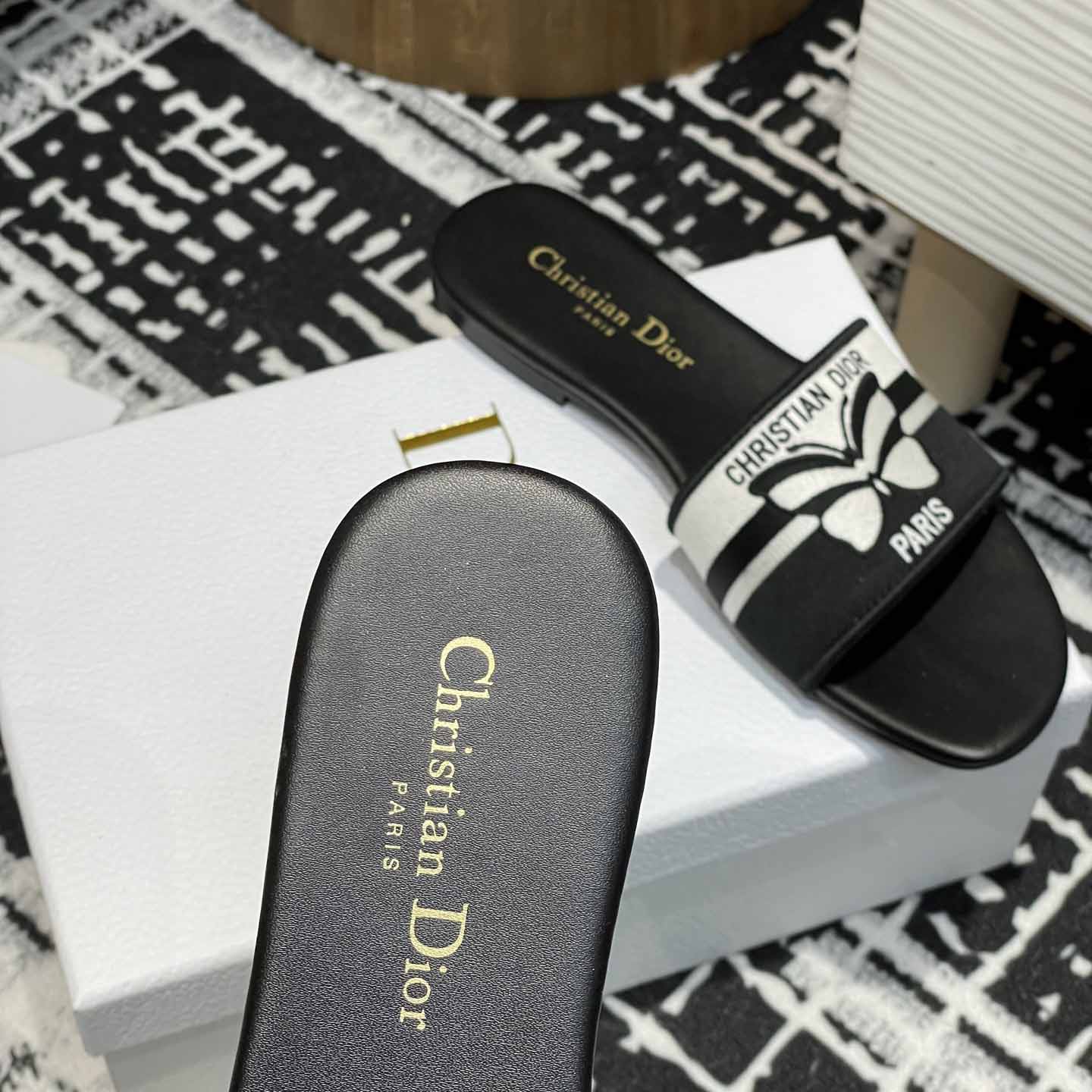 Dior Dway Slide  - DesignerGu