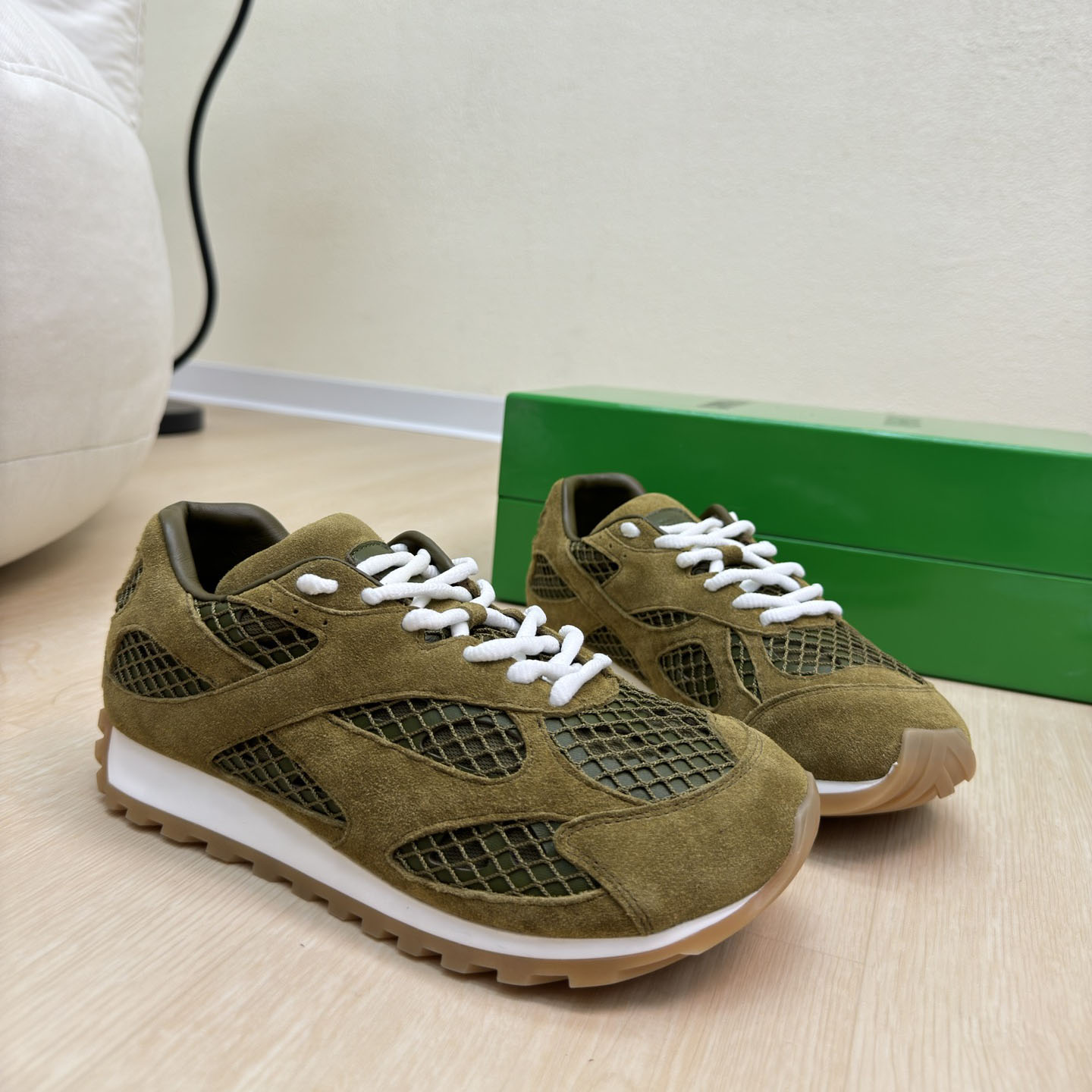 Bottega Veneta Orbit Sneaker - DesignerGu