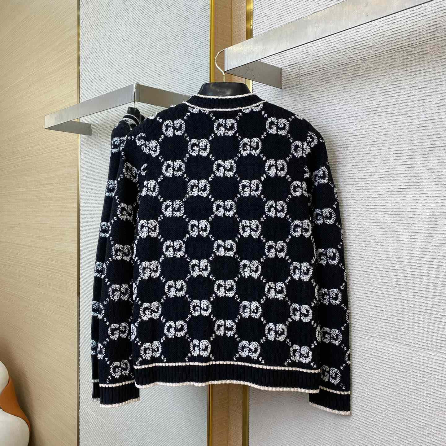 Gucci GG Wool Bouclé Jacquard Cardigan - DesignerGu