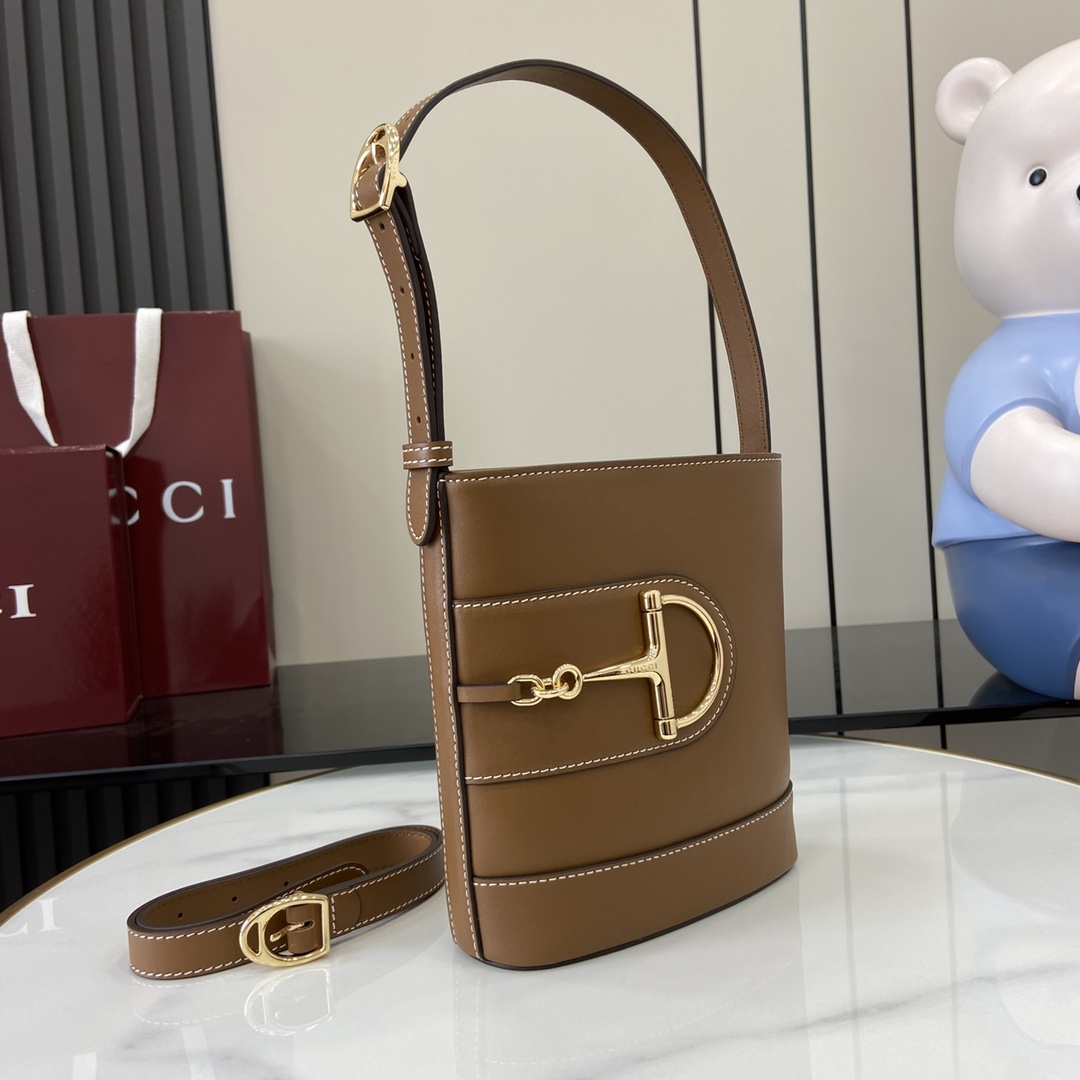 Gucci 73 Mini Bucket Bag - DesignerGu