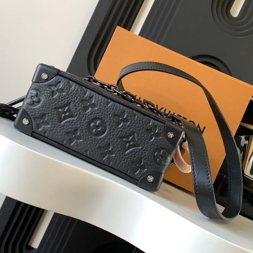 Louis Vuitton Mini Soft Trunk   M55702 - DesignerGu