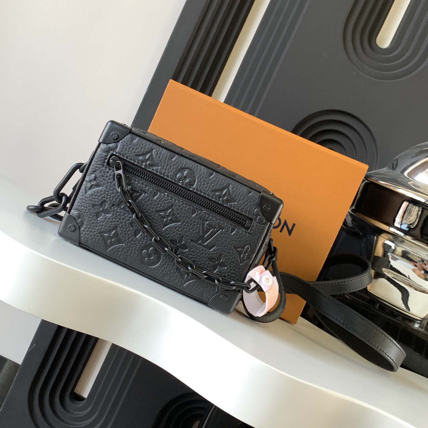 Louis Vuitton Mini Soft Trunk   M55702 - DesignerGu