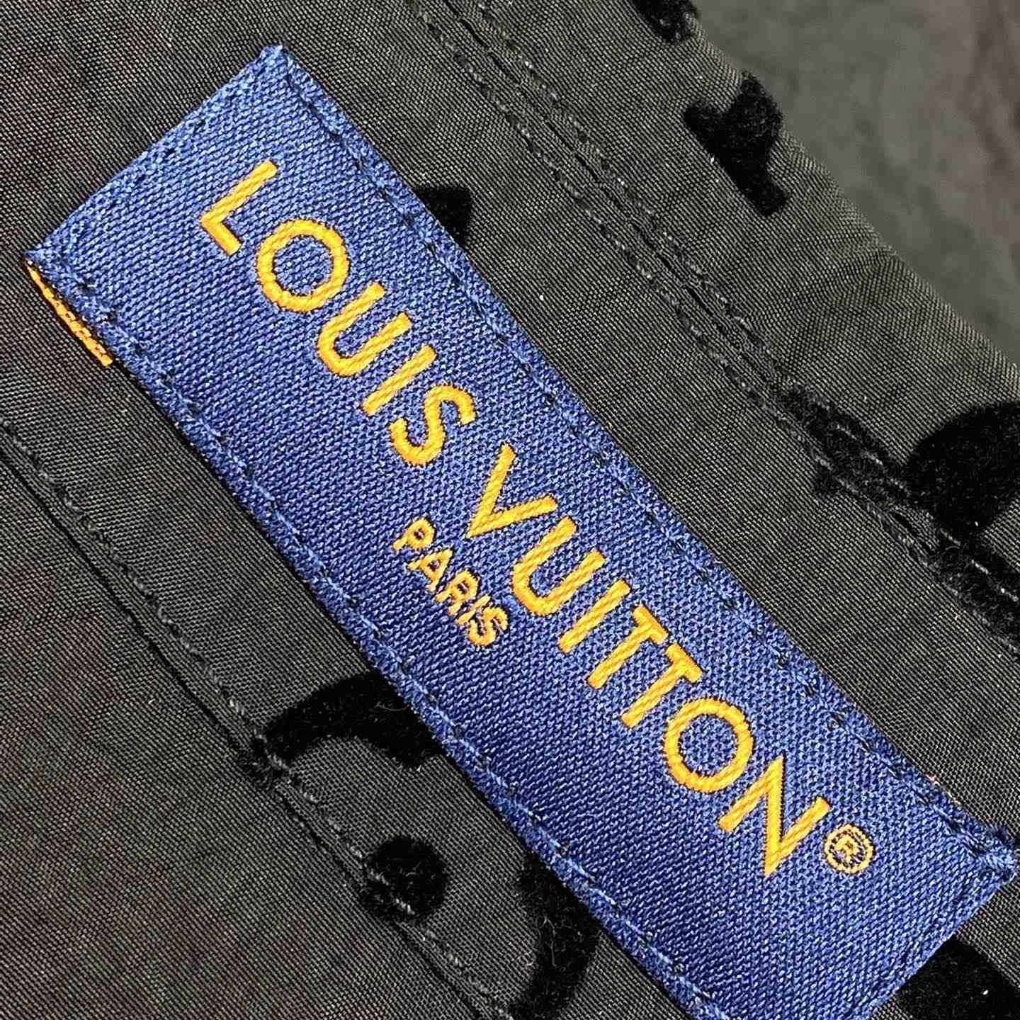 Louis Vuitton Flocked Monogram Shorts - DesignerGu