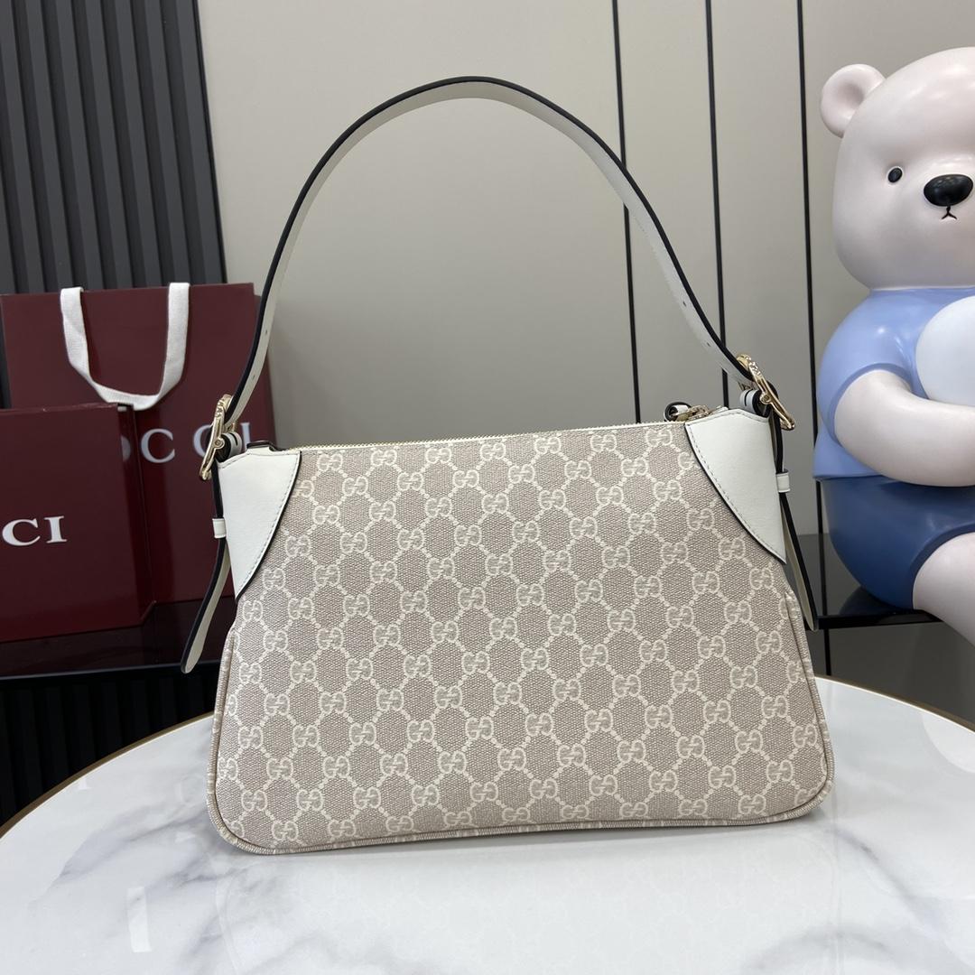 Gucci GG Emblem Medium Shoulder Bag - DesignerGu