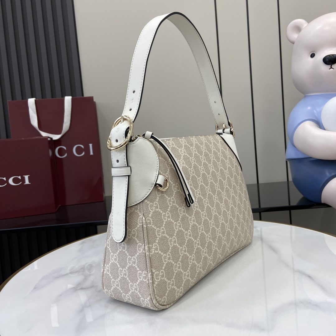 Gucci GG Emblem Medium Shoulder Bag - DesignerGu