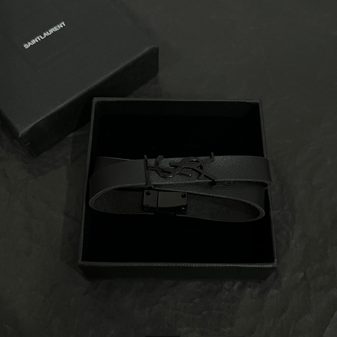 Saint Laurent Bracelet - DesignerGu