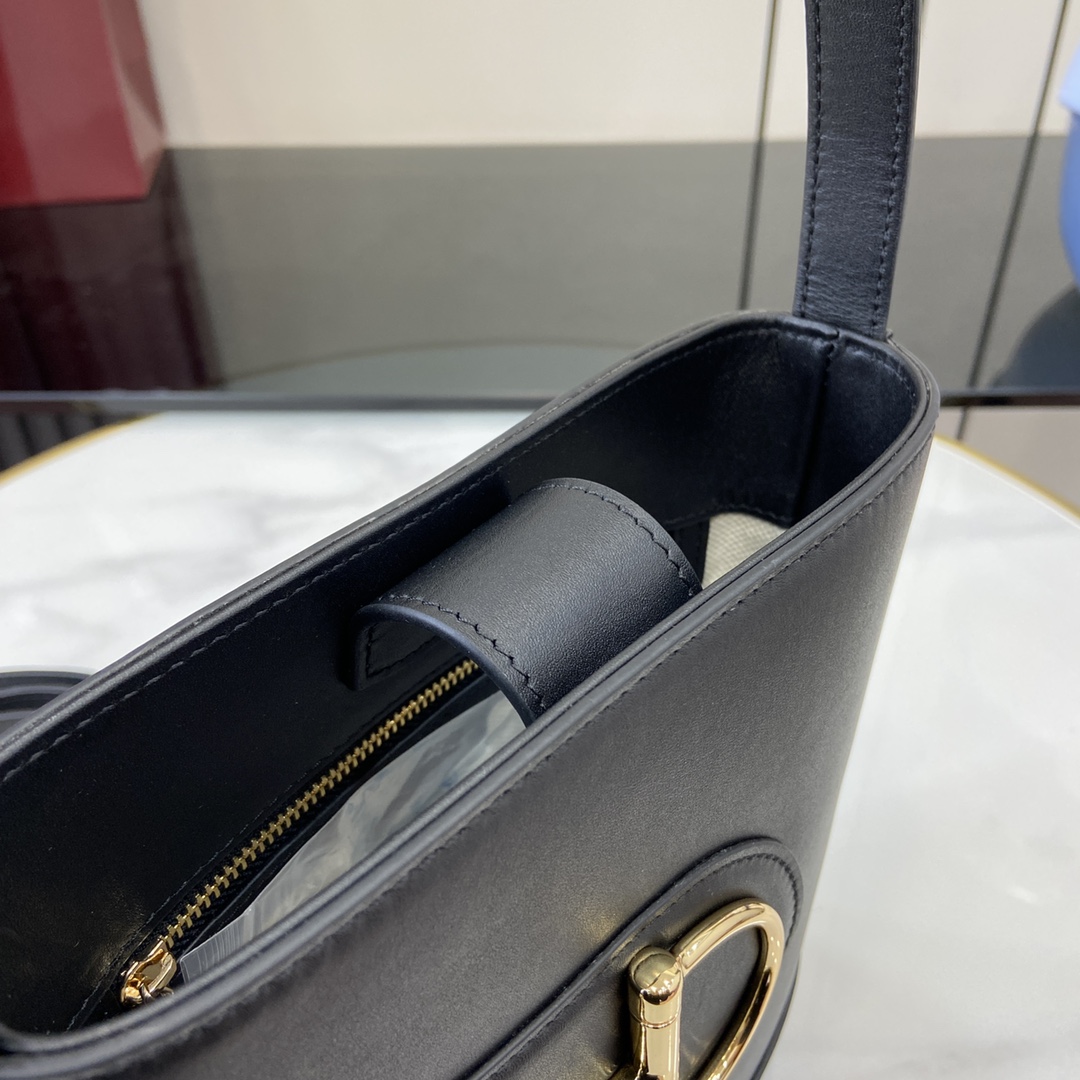 Gucci 73 Mini Bucket Bag - 