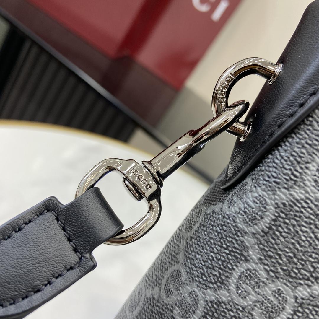 Gucci GG Emblem Small Business Case - 