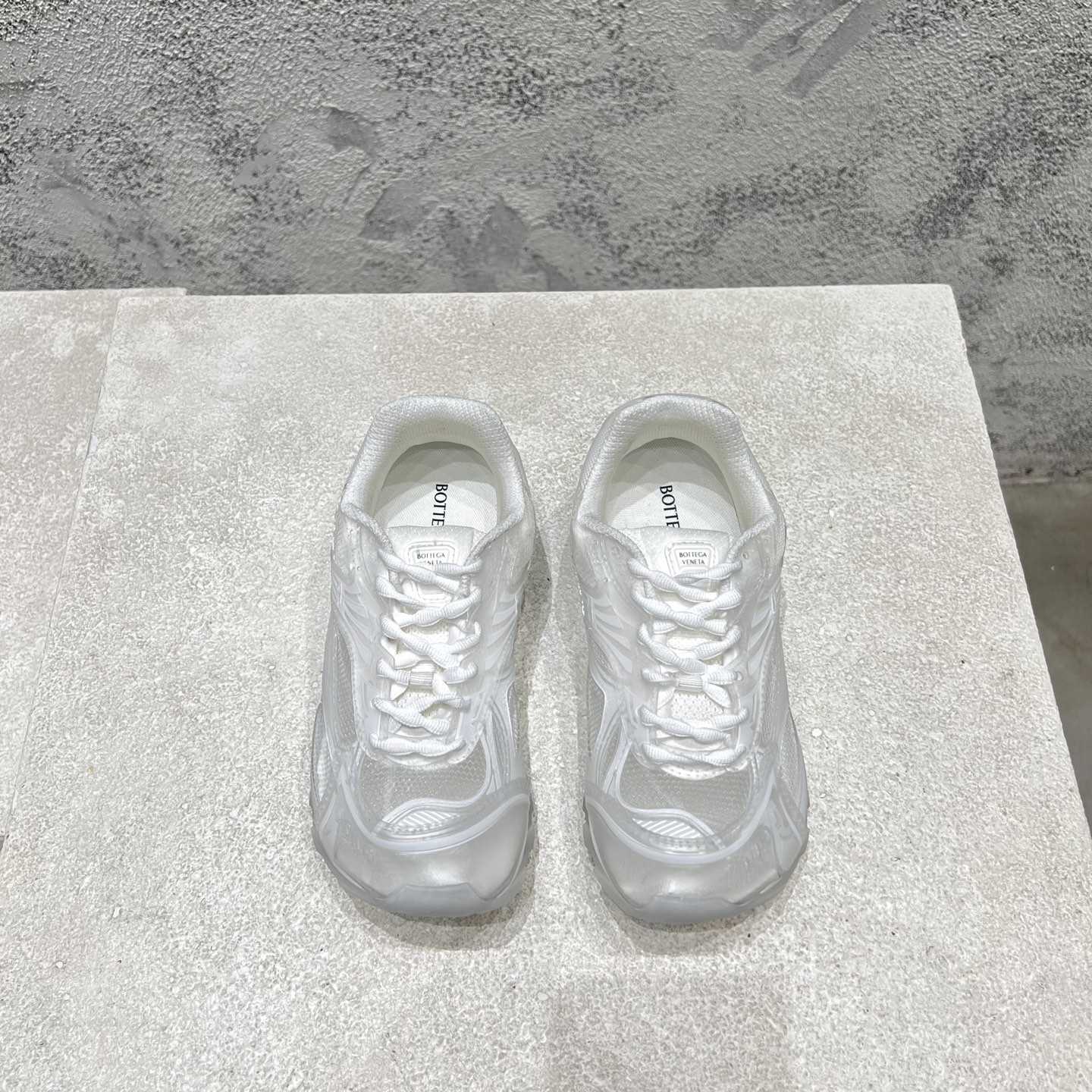 Bottega Veneta Orbit Sneaker - DesignerGu