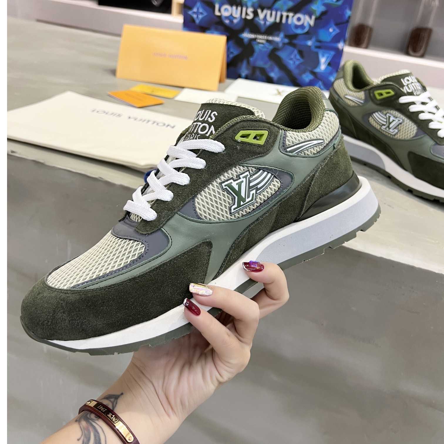 Louis Vuitton Run Away Sneaker   (upon uk size) - 