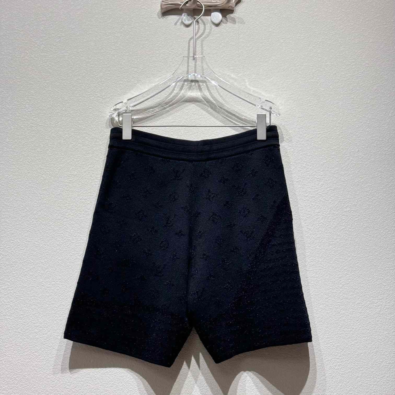 Louis Vuitton Graphic Jacquard Knitted Shorts  1AHC58 - DesignerGu