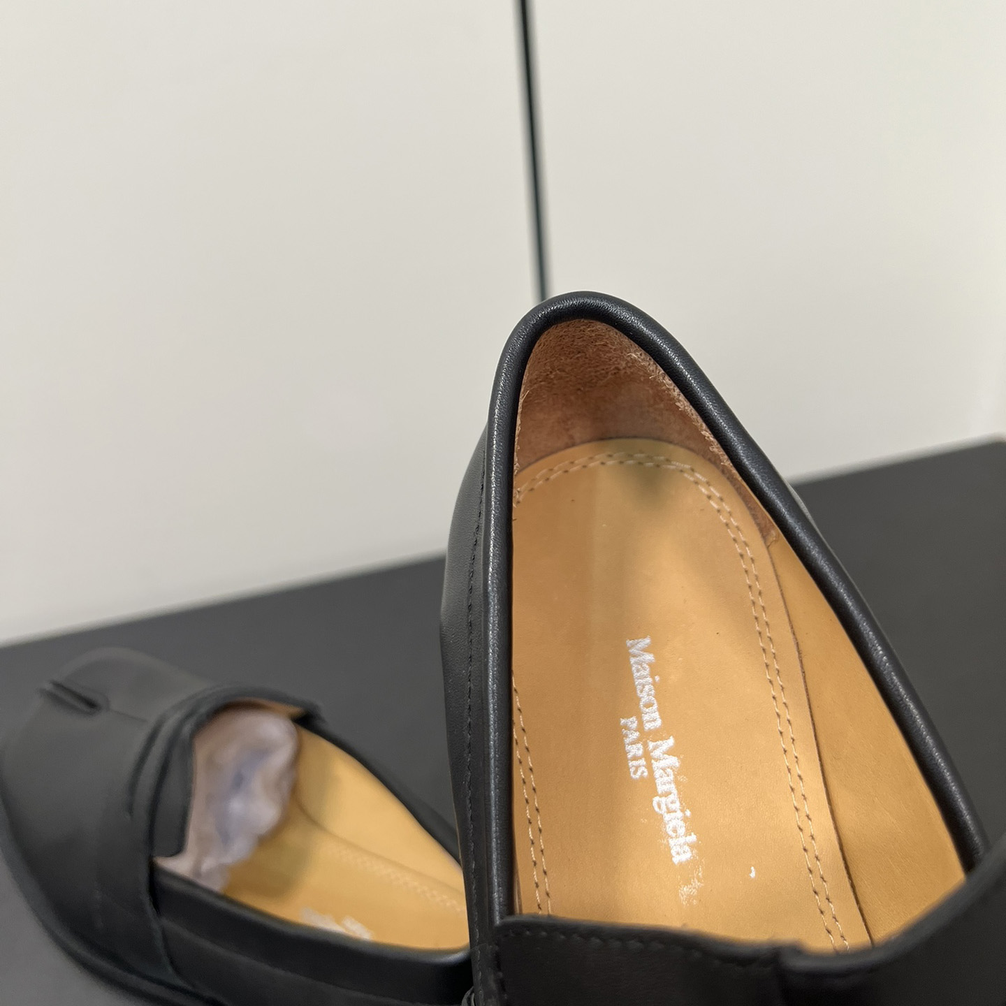 Maison Margiela Tabi Leather Loafers - DesignerGu