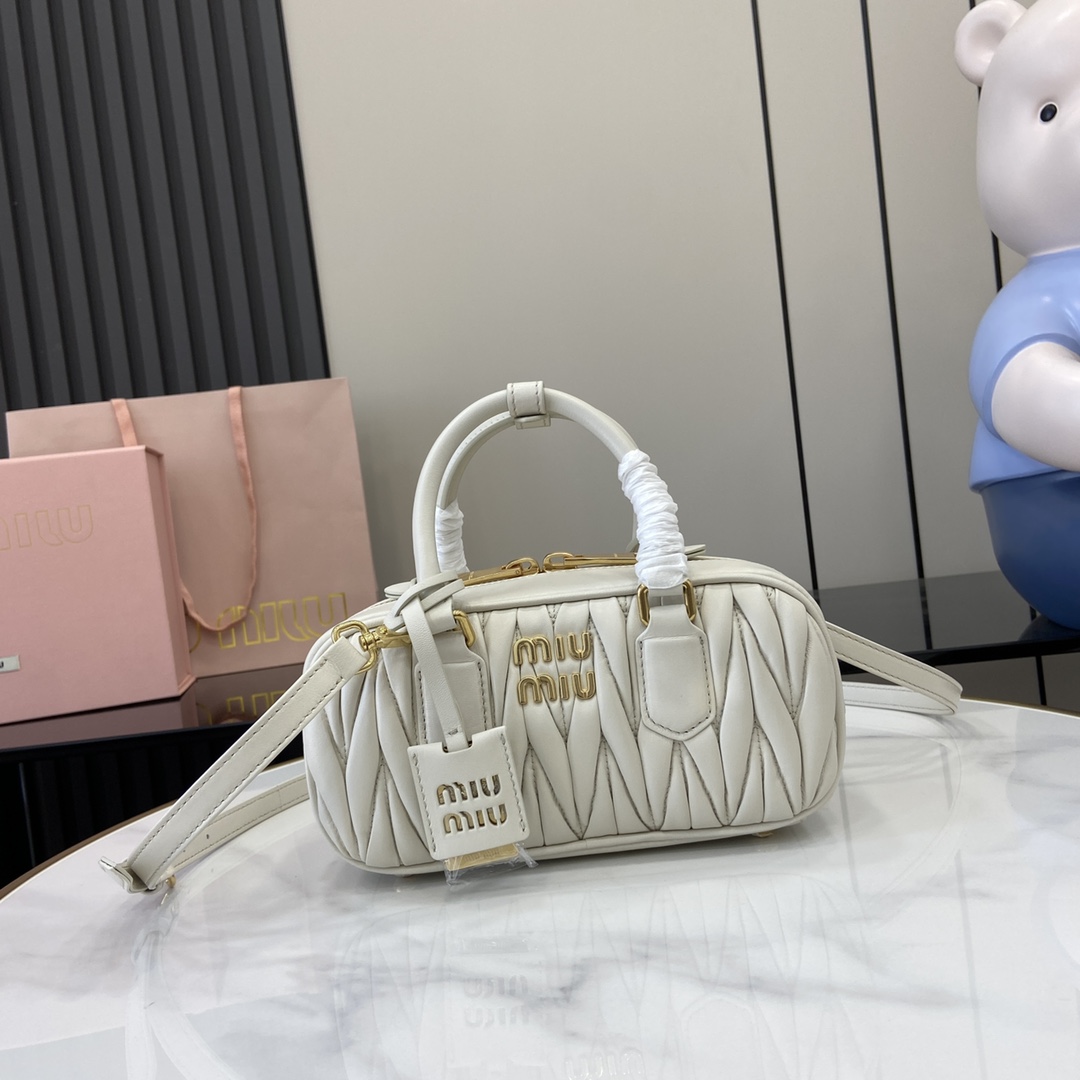 Miu Miu Arcadie Matelassé Nappa Leather Bag   22cm - DesignerGu