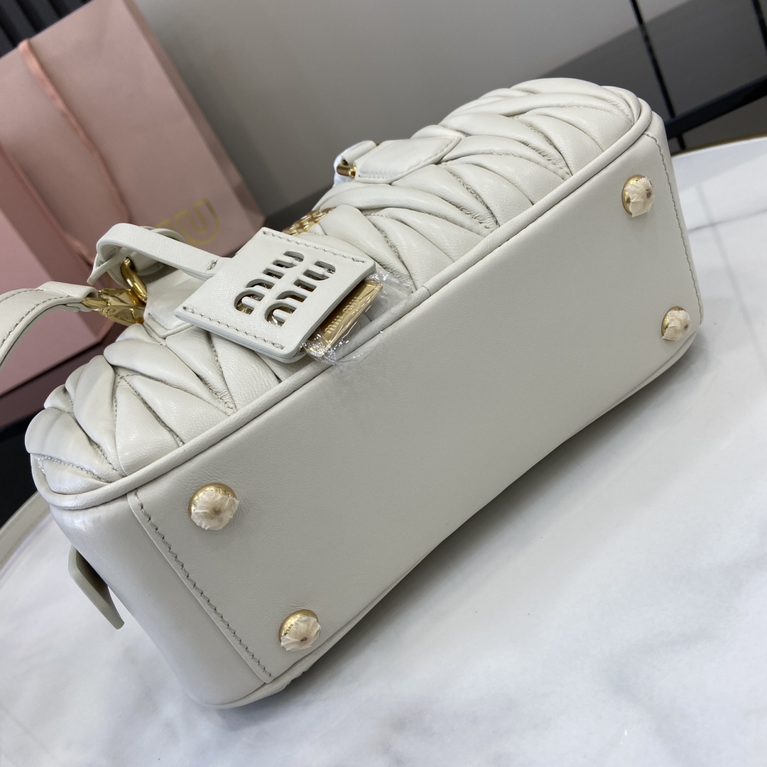 Miu Miu Arcadie Matelassé Nappa Leather Bag   22cm - DesignerGu