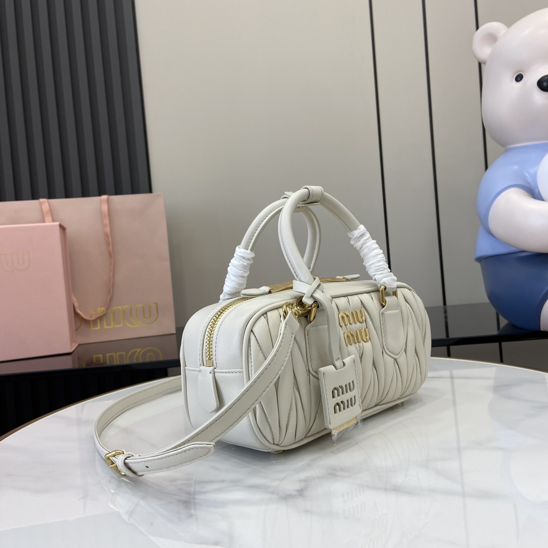 Miu Miu Arcadie Matelassé Nappa Leather Bag   22cm - DesignerGu