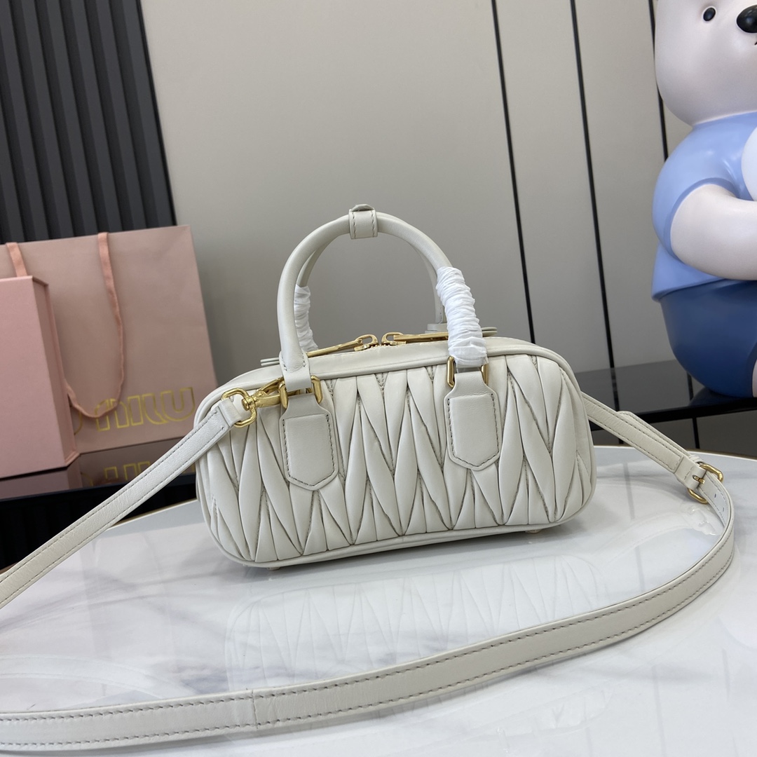 Miu Miu Arcadie Matelassé Nappa Leather Bag   22cm - DesignerGu