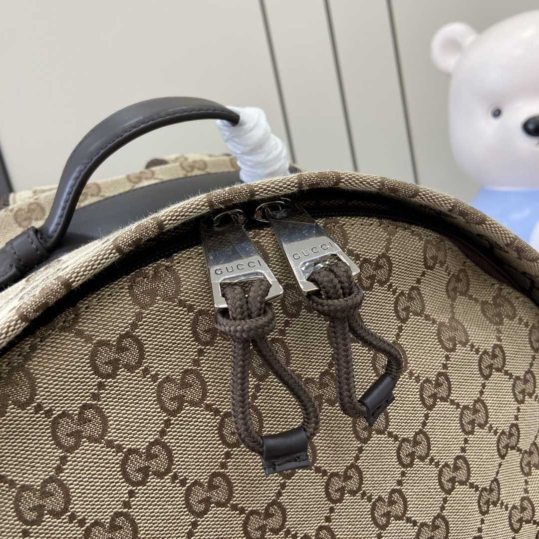 Gucci Medium GG Backpack With Web - DesignerGu